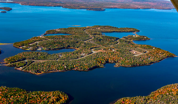 Immobilien Kanada - Grundstück in Kanada - Immobilienangebote - Adventure Island Lake Estates