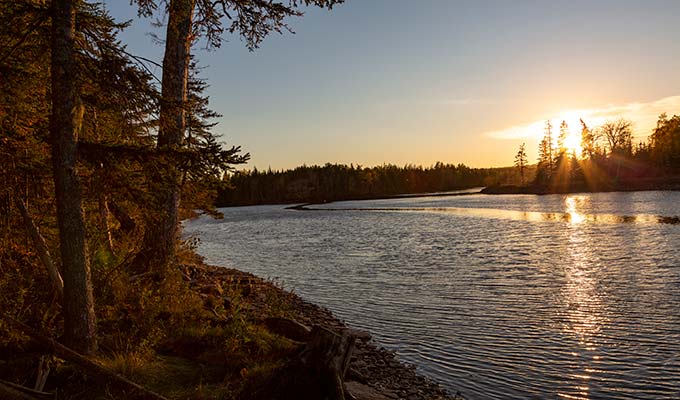 Grundstücke in Kanada kaufen - Canadian Pioneer Estates Ltd. - Erschließung am River Inhabitants