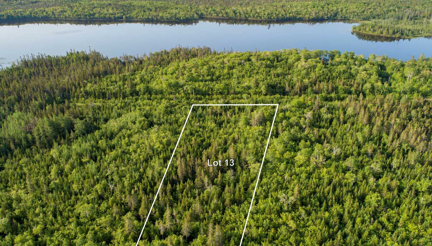 Immobilien Kanada - Cape Breton - Fishing Lake Estates Lot 13 - Grundstücksgrenzen 