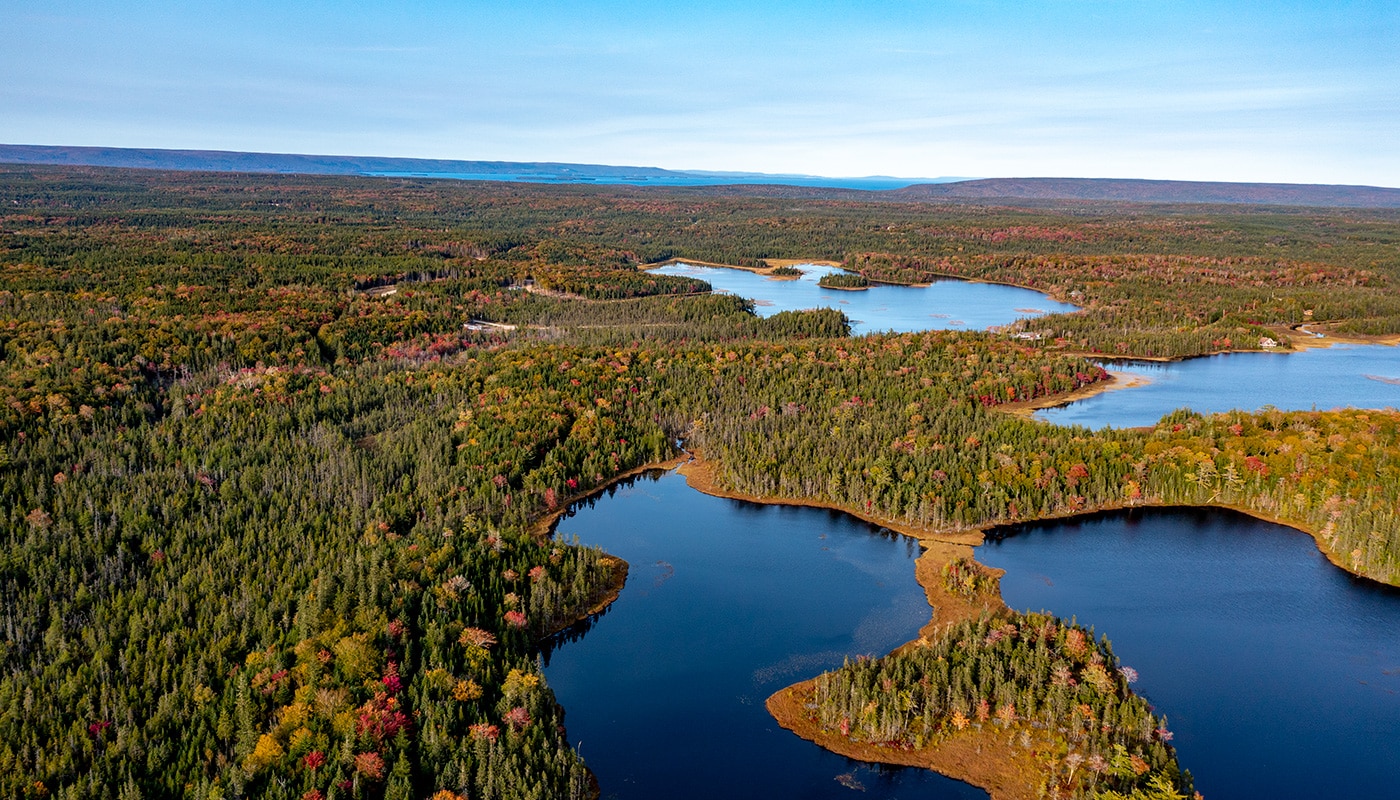 Luftaufnahme MacMillan Lake Estates Erschließungen Canadian Pioneer Estates 