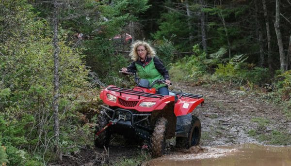 Freizeitspass am MacMillan Lake, Immobilien Kanada 